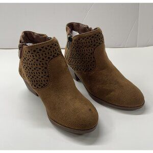 Link, Kids Ankle Boots Size 13 Taupe Faux Suede zip side Brown Boots.
